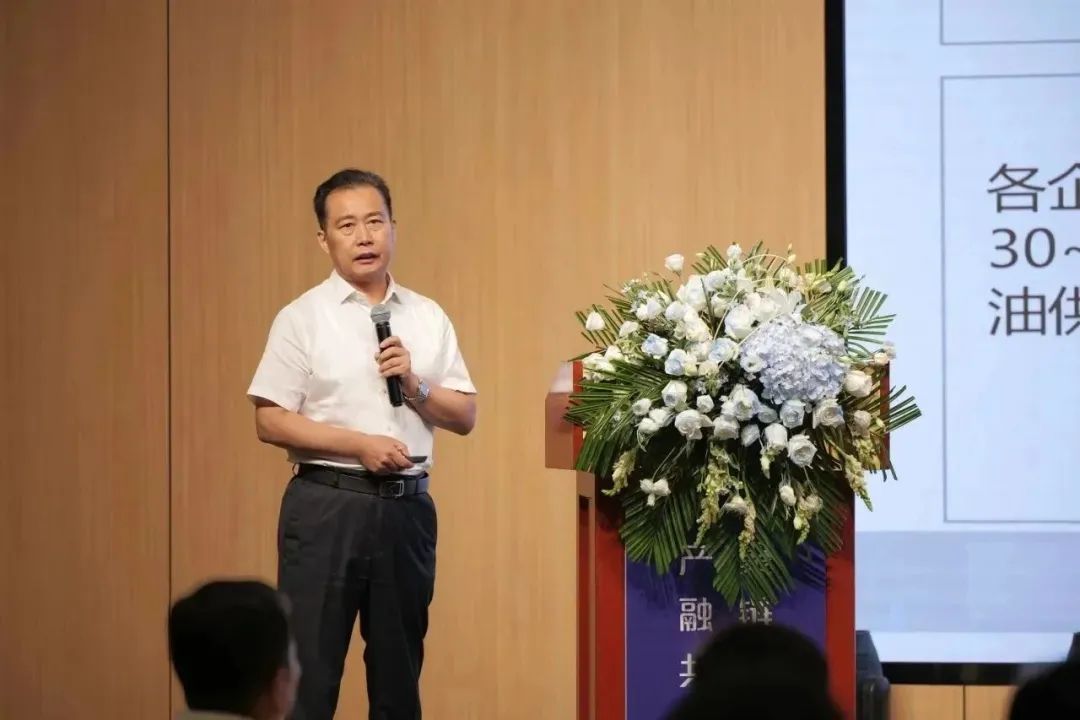 新能源 新动力 新未来|40001百老汇股份“动力与能源产业集群”圆桌座谈会顺利召开